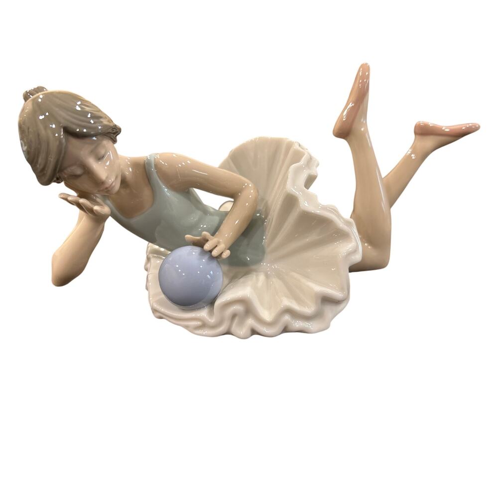 Lladro Ballerina With Ball handpainted fine glazed porcelain